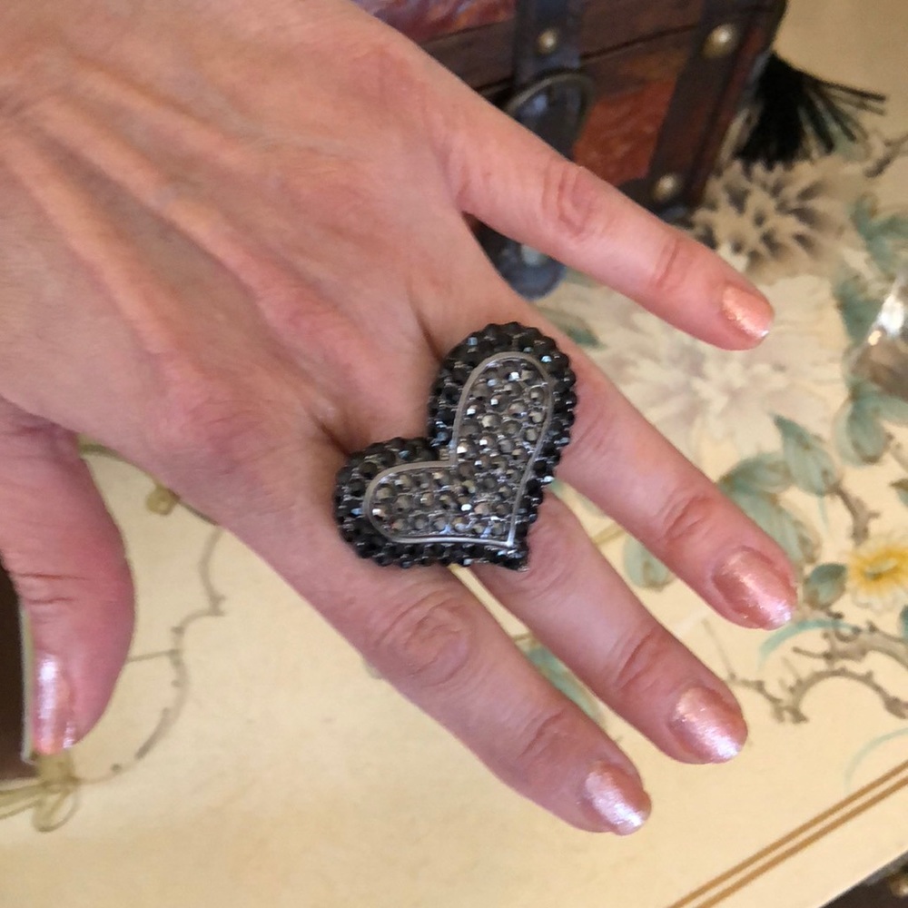 Oversized crystal heart ring